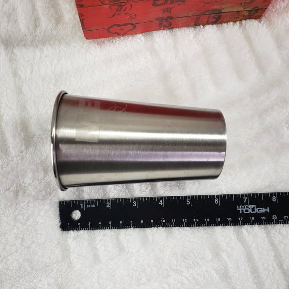 Collectible Engraved Marlboro Pint Steel Cup Tobacco Advertising Promo With Box - Picture 8 of 14